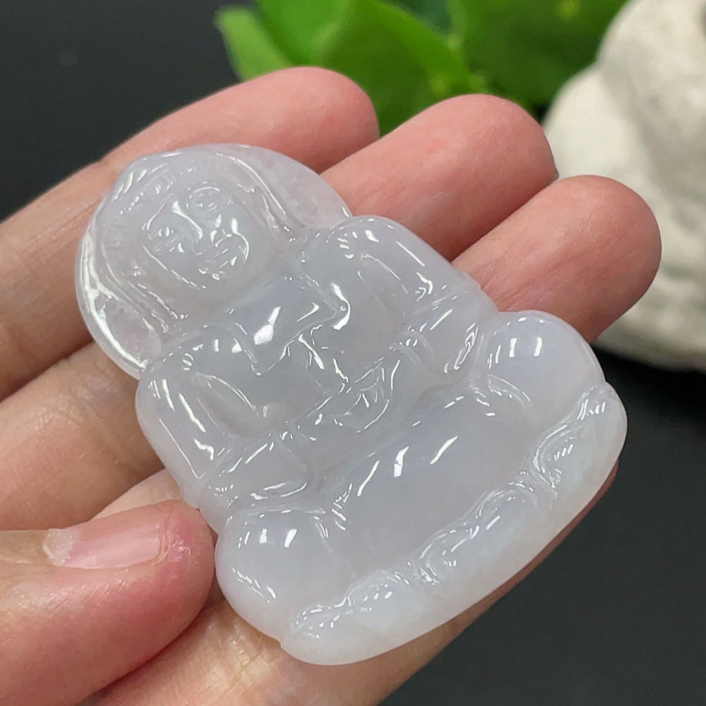F34019463 Jadeite Guanyin Pendant Total Weight: Approx. 18.1g