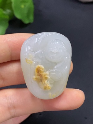 H22435880 和田玉挂件 佛公 总重约27.87g 皮色成因未定
