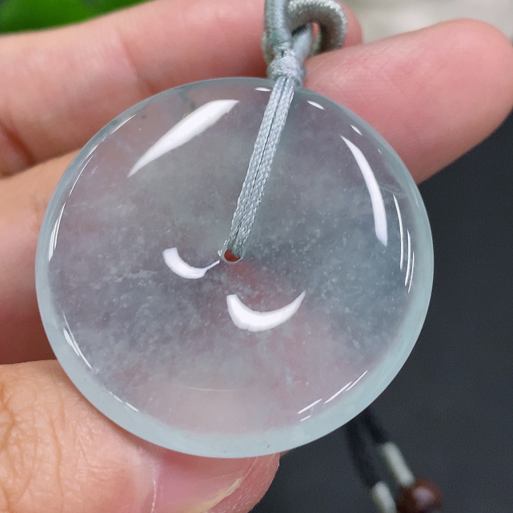 F33882433 Jadeite Safety Buckle, total weight including rope approx. 14.5g