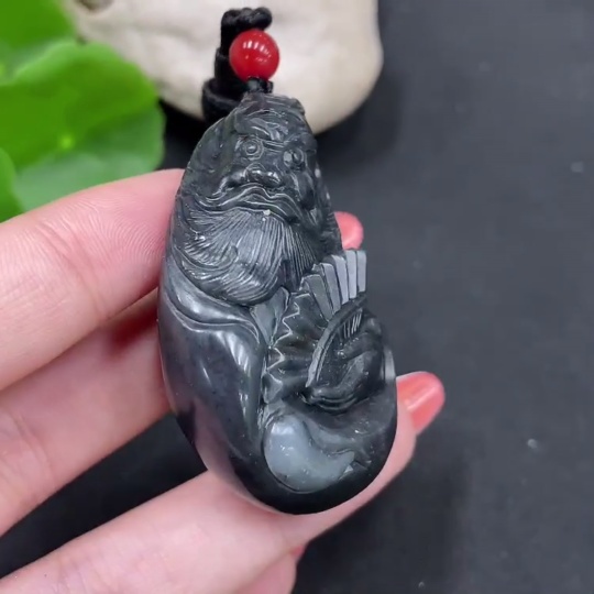 H34062709 Hetian Jade Pendant Zhong Kui