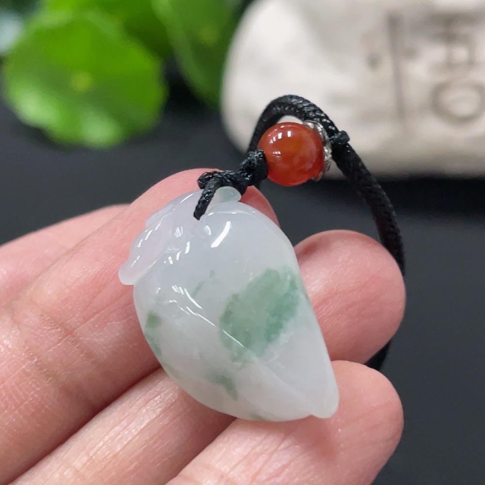 F30448954 Jadeite Fu Peach Pendant