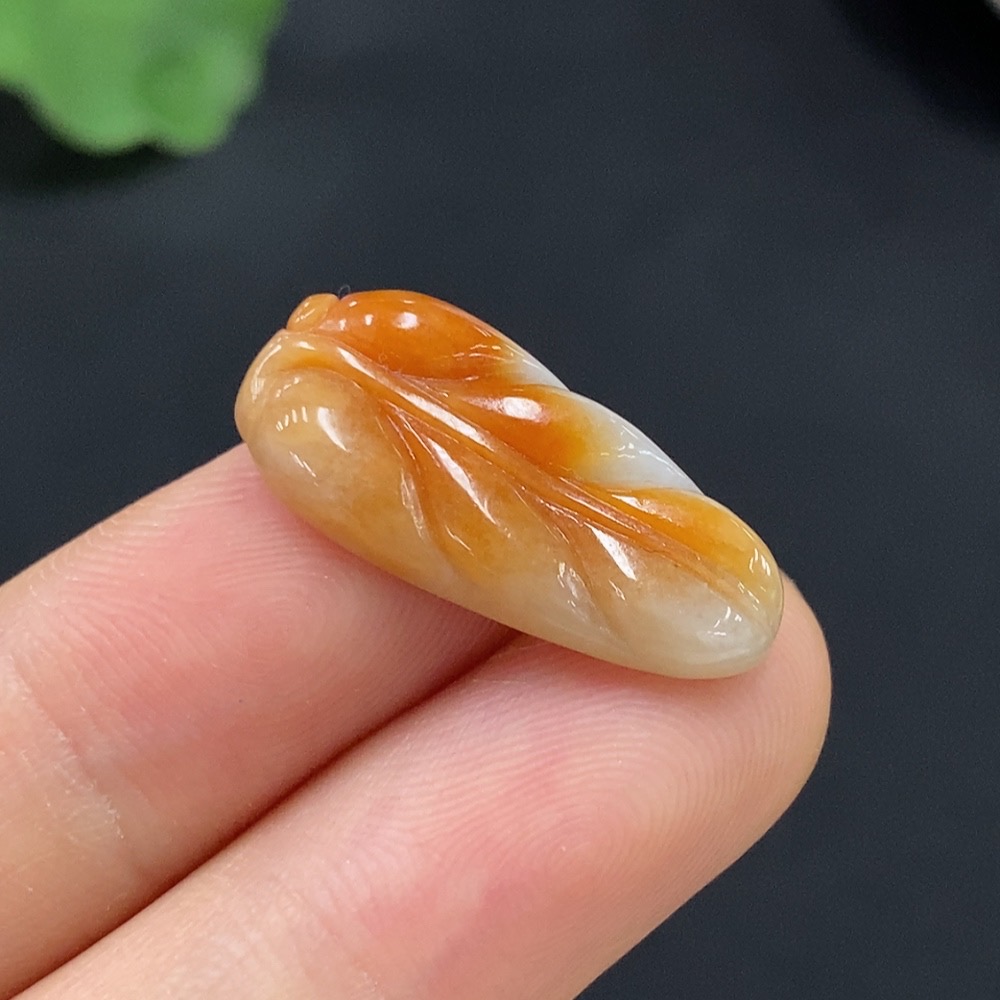 F28267756 Jadeite Leaf Pendant Total Weight Approx. 1.93g Color Origin Undetermined