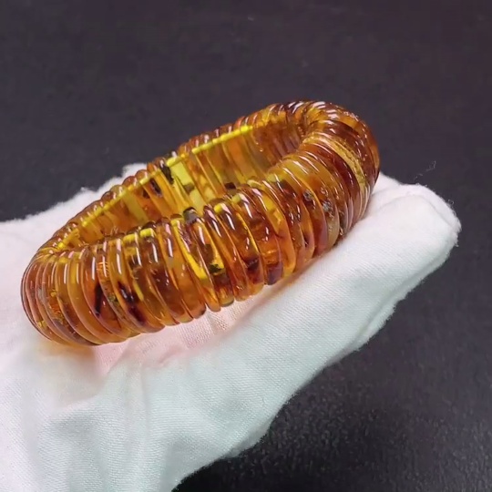C34039582 Amber Beeswax Bracelet Total Weight Approx. 31.84g Size About 18.8mm
