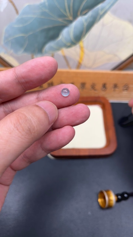 F30514971 Emerald Cabochon Inlay Piece, Total Weight Approx. 0.13g