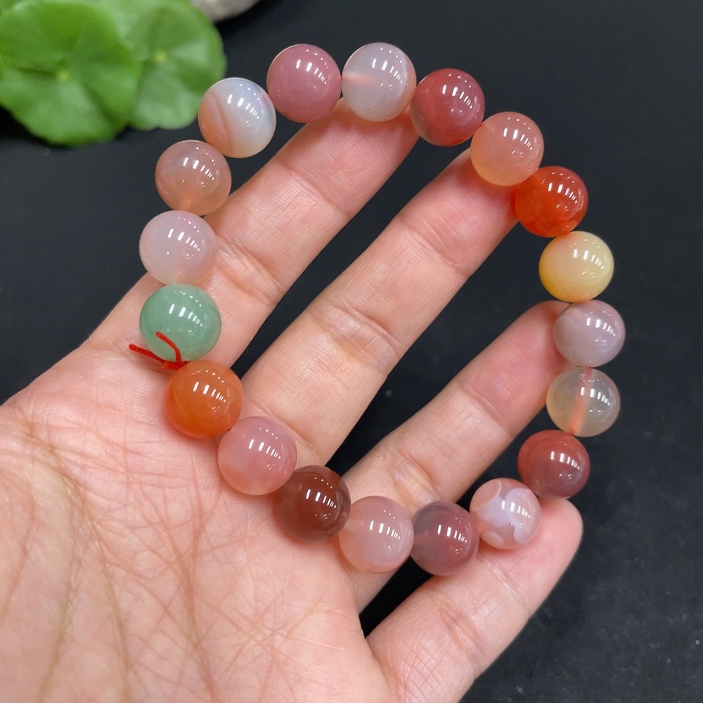 H34037707 Yanyuan Agate Bracelet, Approx. 10mm Beads, Total Weight About 28.2g