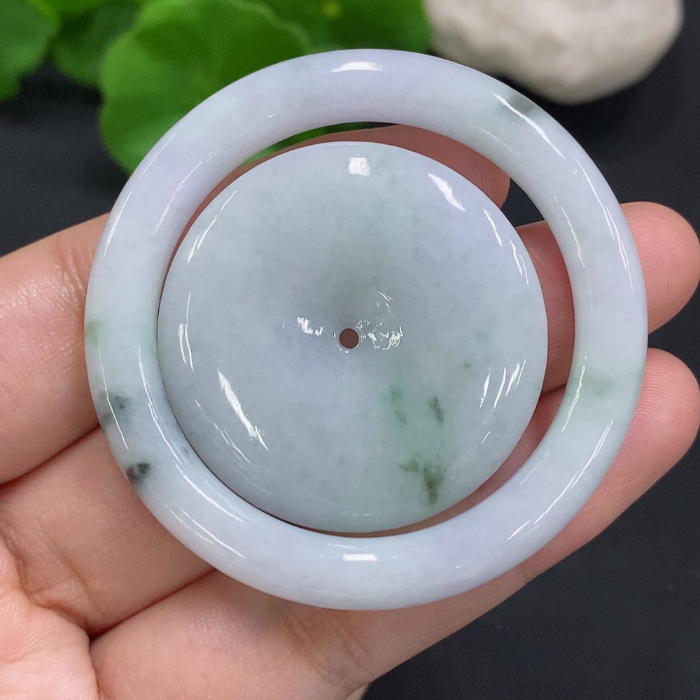 F32741368 Jadeite Mother-and-Child Button Pendant with a total product weight of approximately 31.8 grams