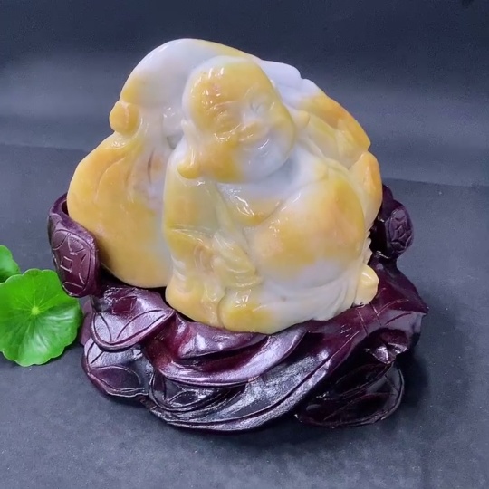 F34031472 Jadeite Laughing Buddha Ornament, yellow part color origin undetermined