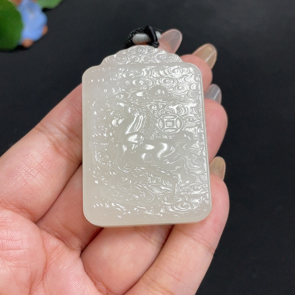 H31678456 Hetian Jade Pendant - Immediate Success Upon Arrival