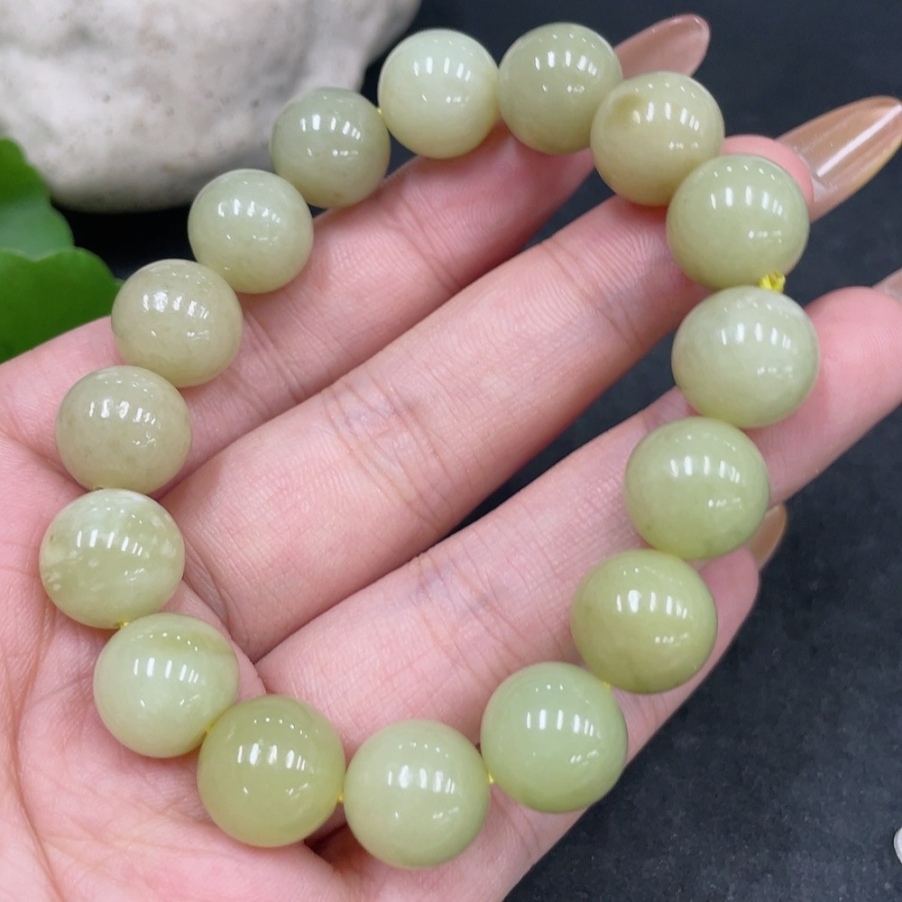 H32776861 Hetian Jade Bracelet, Approx. 11.5mm, Total Weight Approx. 41.1g