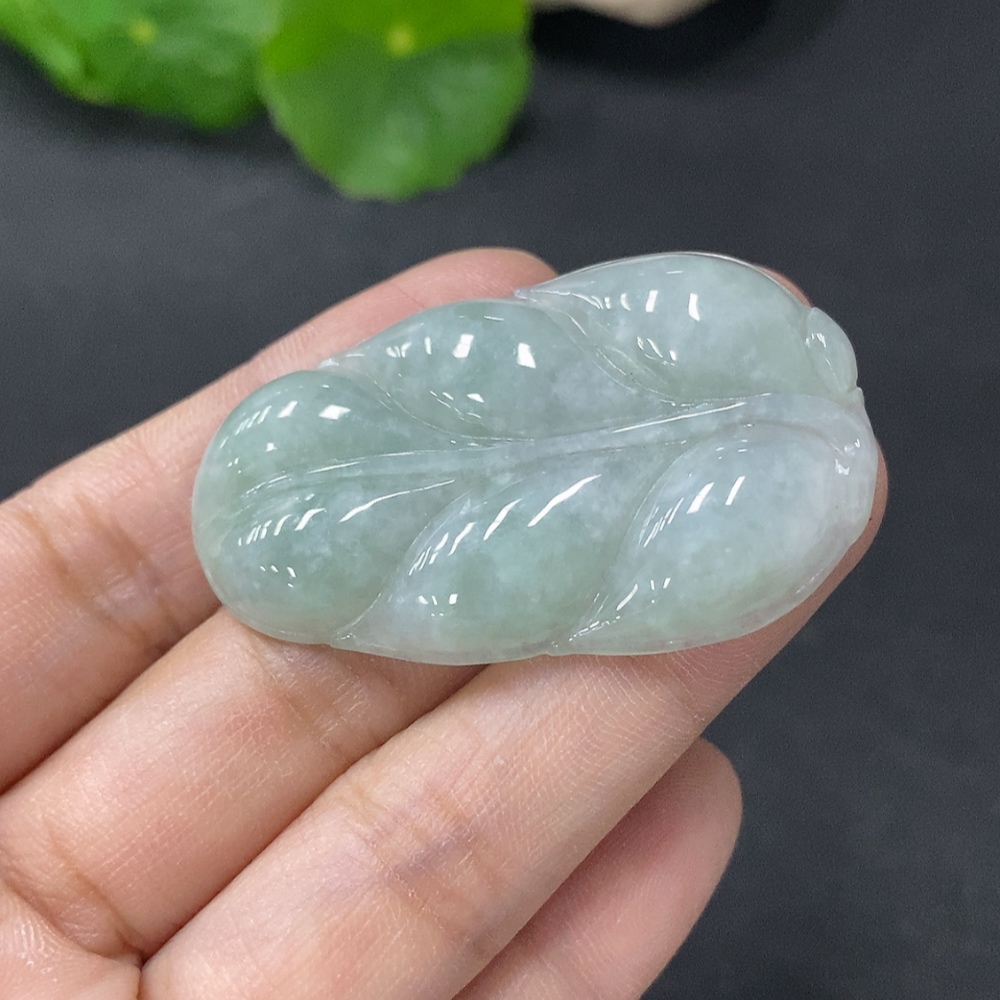 F32734276 Jadeite Pendant One Lot Sale