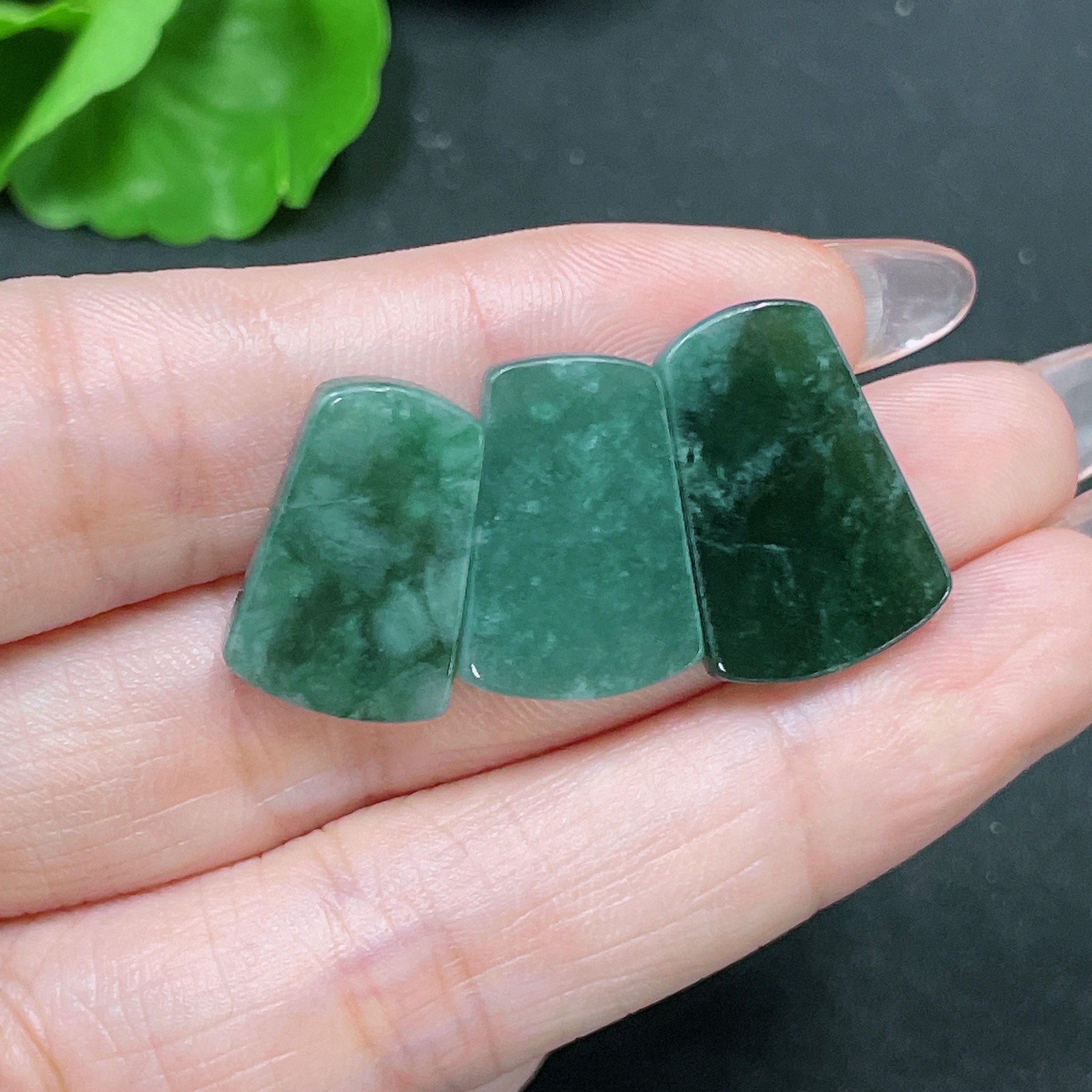 F34020871 Jadeite Inlaid Pieces Sell as a Lot