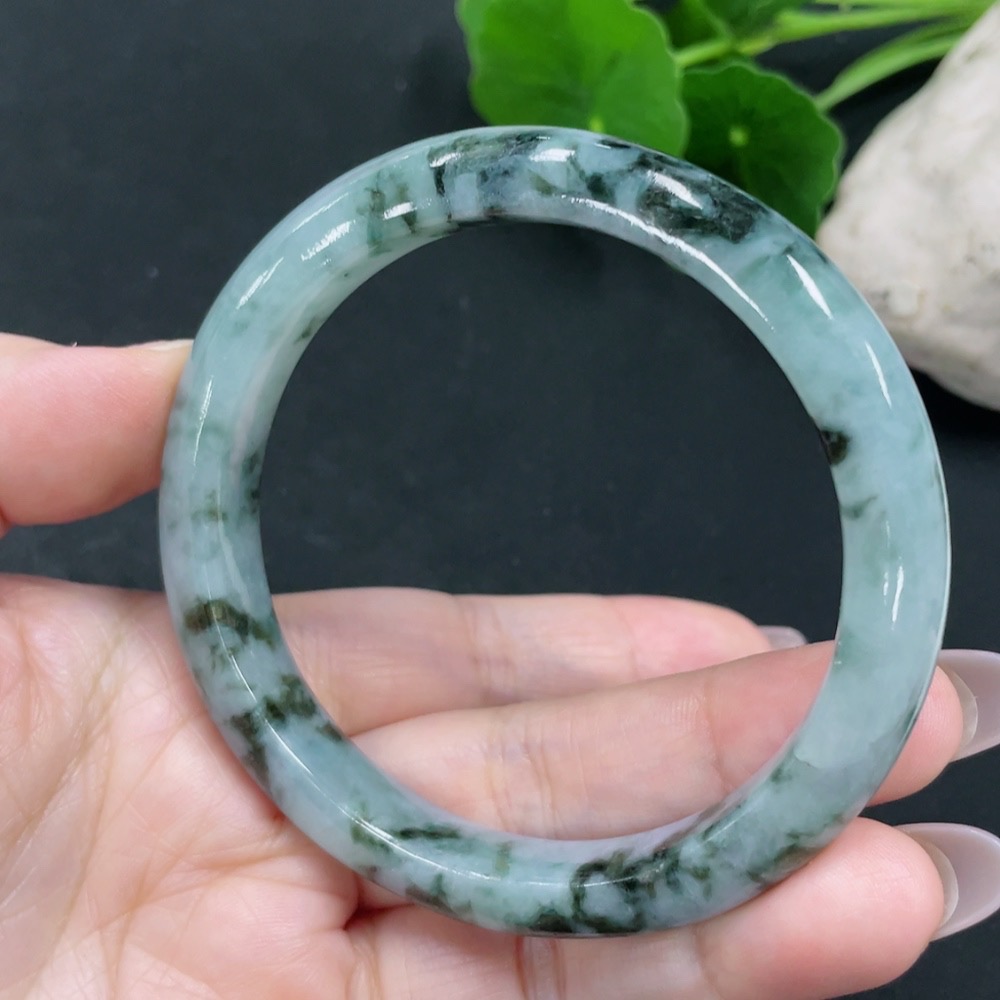 F31675896 Jadeite Circle Bracelet