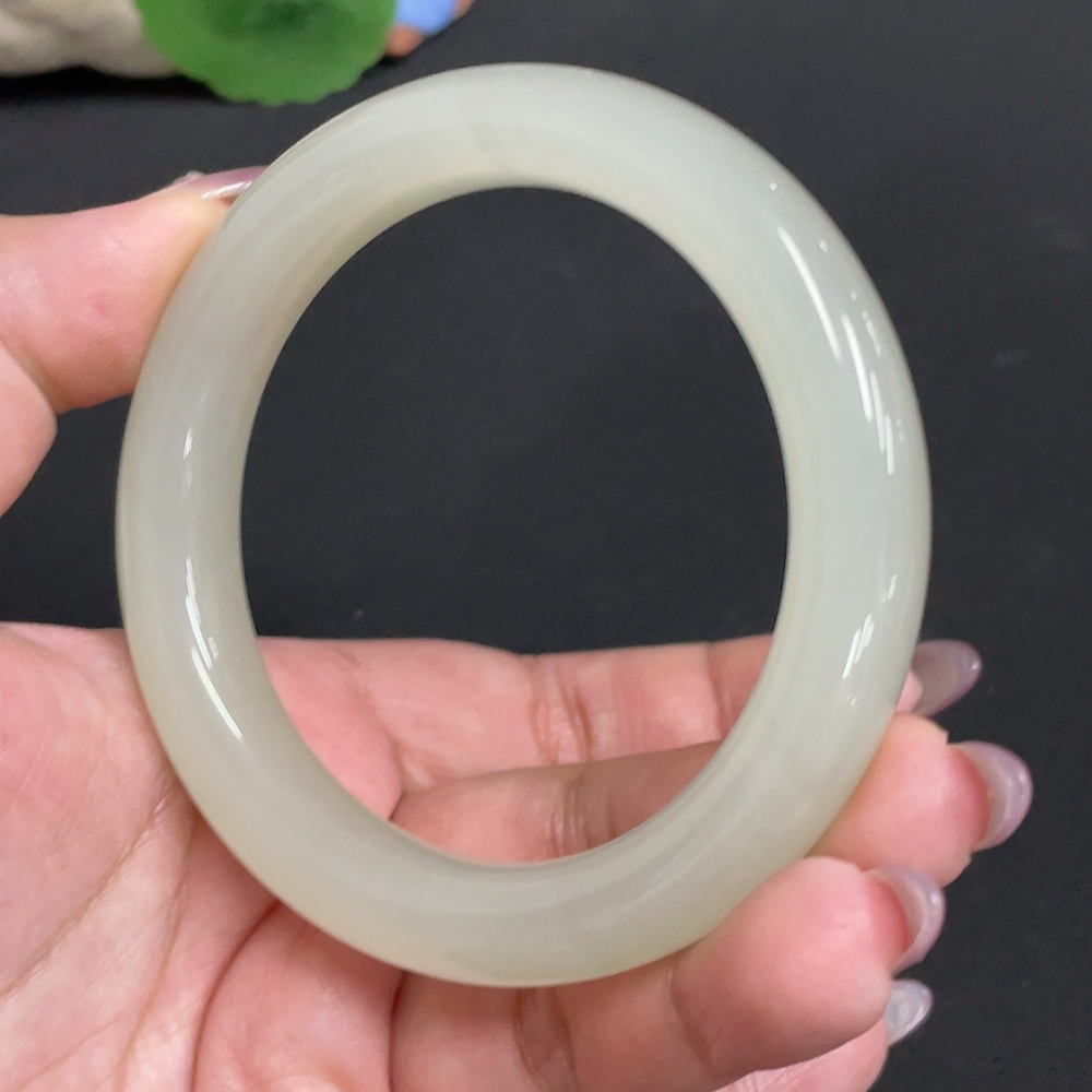 H33931939 Hetian Jade Round Bracelet Size 61 Total Weight Approx. 66.2g