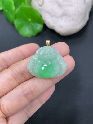 F41934489 翡翠挂件佛公 非金 货品总约重4.48g