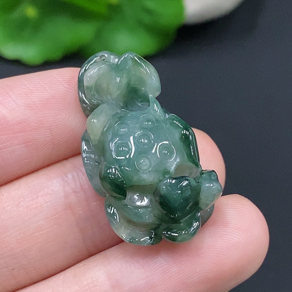 F28242170 JadeiteLotus Pendant