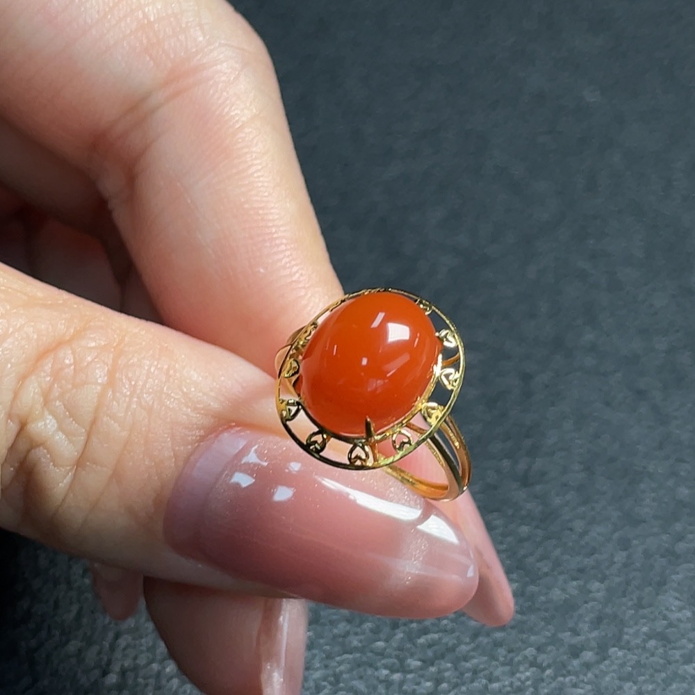 C29370190 South Red Agate Inlaid Ring, 18k Gold, Size 9, Total Weight Approx. 1.70g