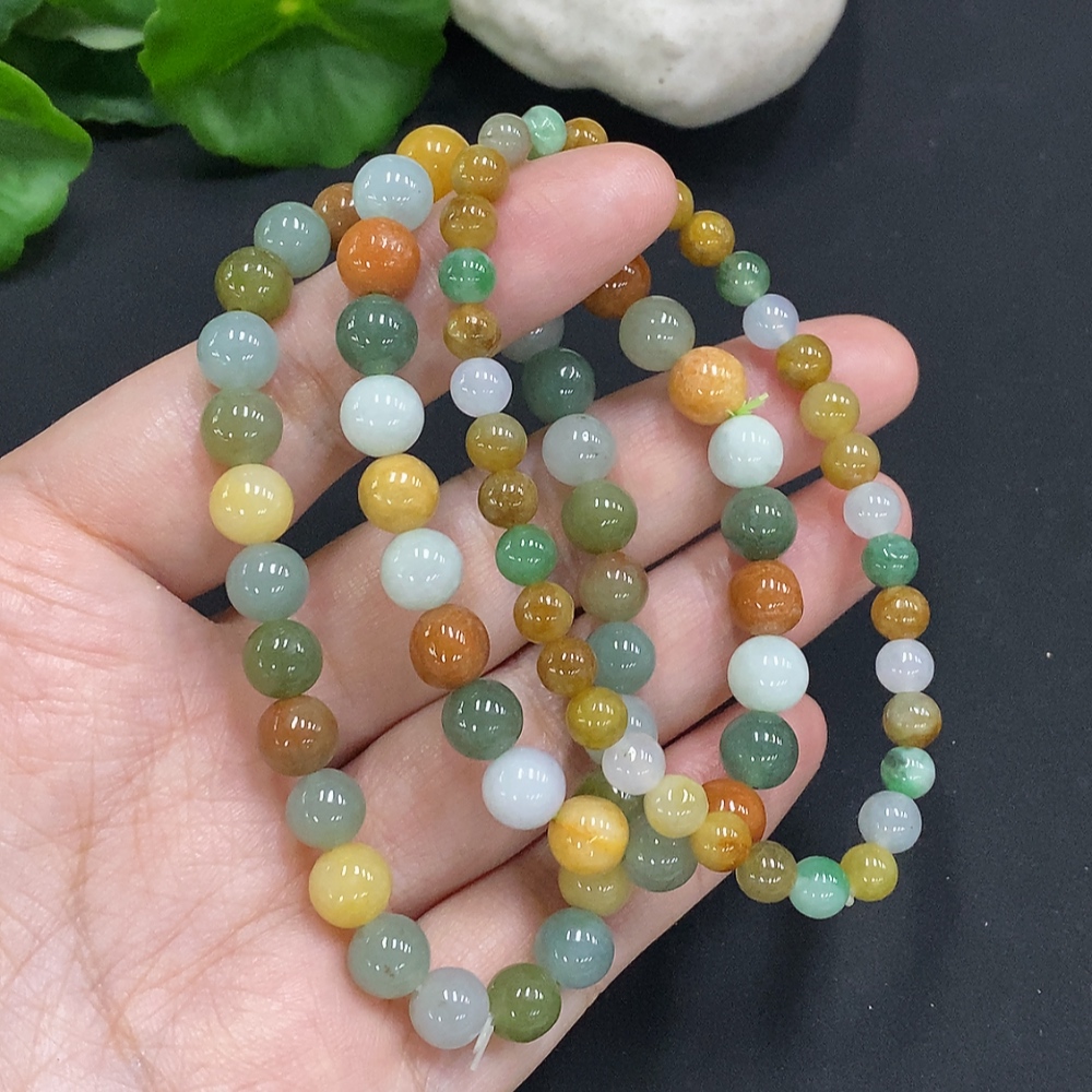 F34070488 Jadeite Beads Sell as a Lot