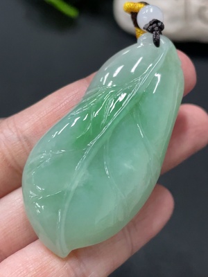 F33909975 Jadeite Leaf Pendant Total Weight Approx. 18.5g