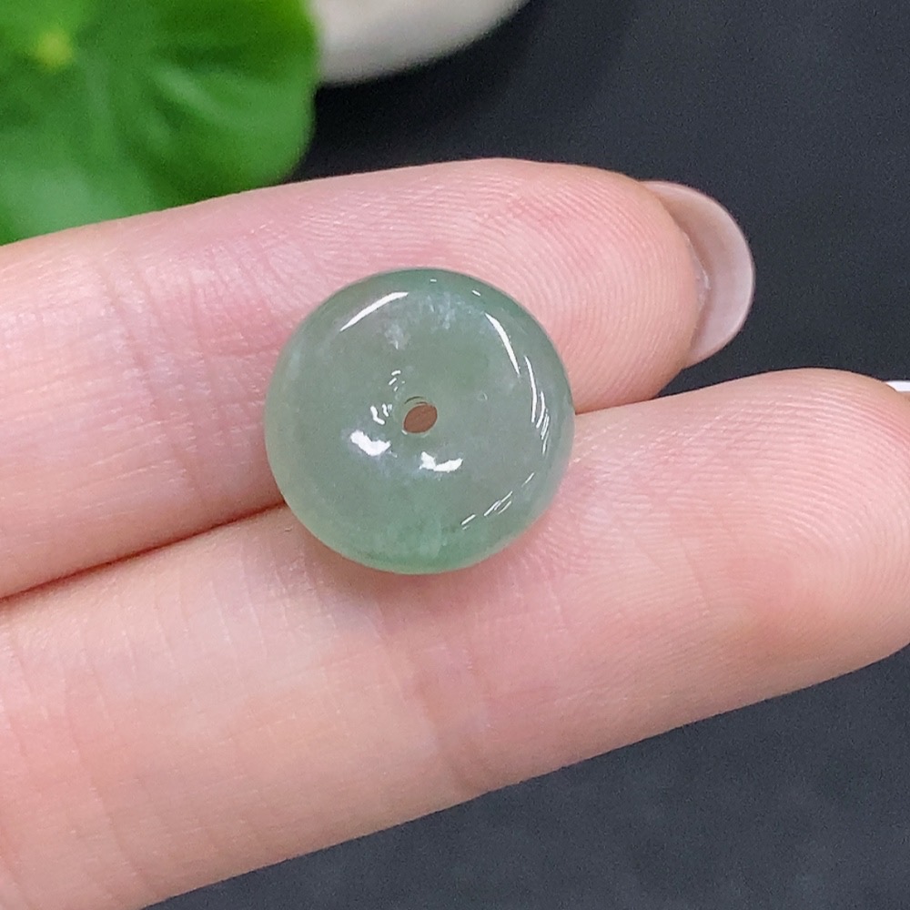 F34022604 Jadeite Safety Buckle Total Weight Approximately 1.8g