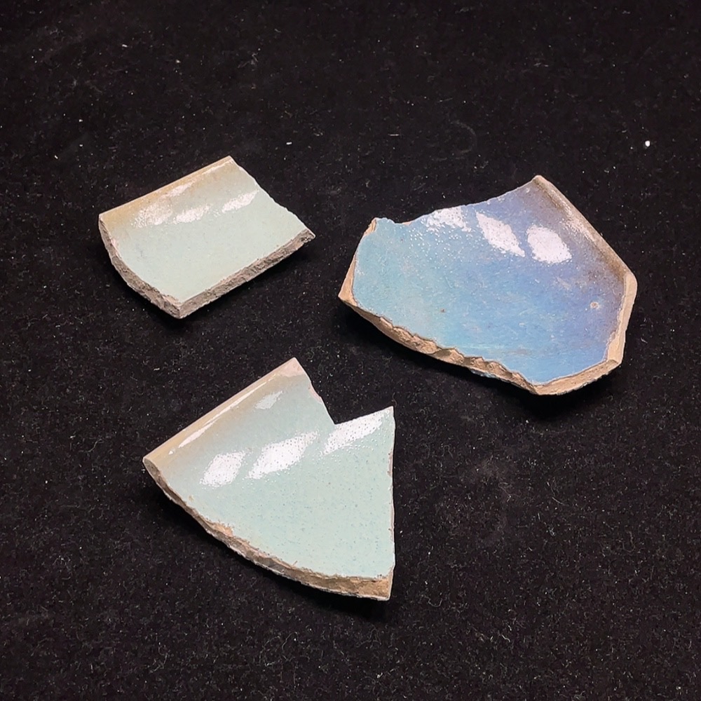 W25911826 Ceramic shard, Jun-glazed ceramic shard set (size subject to actual item)