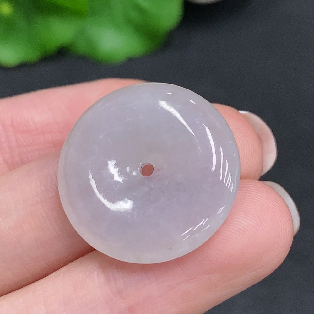 F34003337 Jadeite Peace Buckle, Total Weight Approximately 5.3 Grams