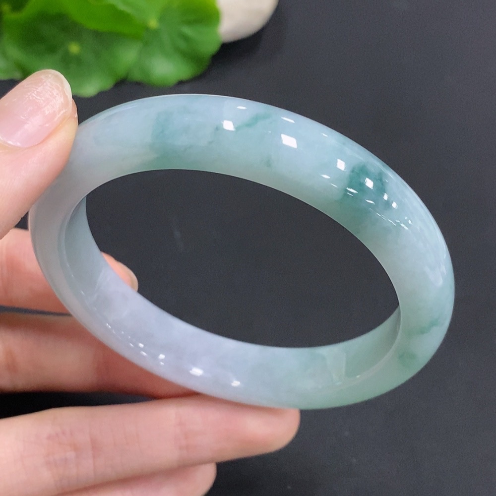 F35160383 Jadeite Round Bangle, Total Weight Approx. 55.3g, Size 57.5