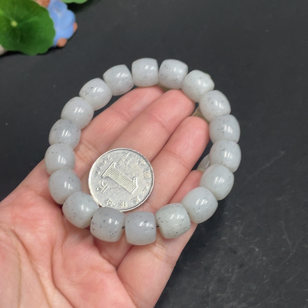 H28273524 Hetian Jade Bracelet, Approx. 11.8mm Beads, Total Weight Approx. 54.4g