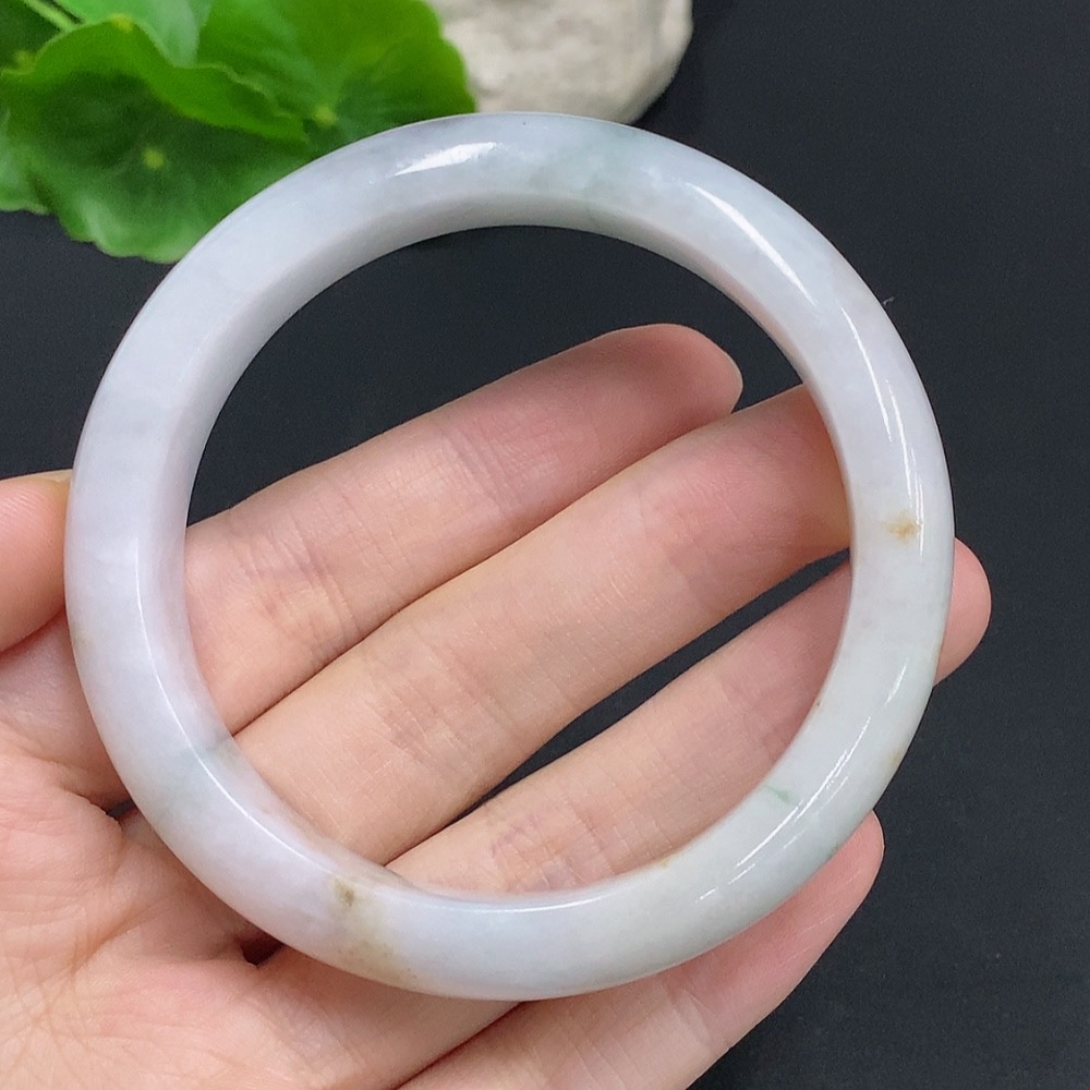 F31625257 Jadeite Regular Bangle, Total Weight Approx. 62g, Inner Diameter 57.5