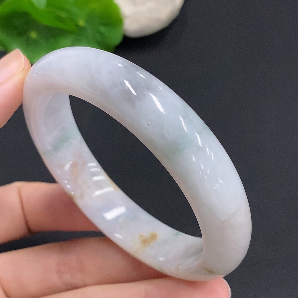F31625257 Jadeite Regular Bangle, Total Weight Approx. 62g, Inner Diameter 57.5