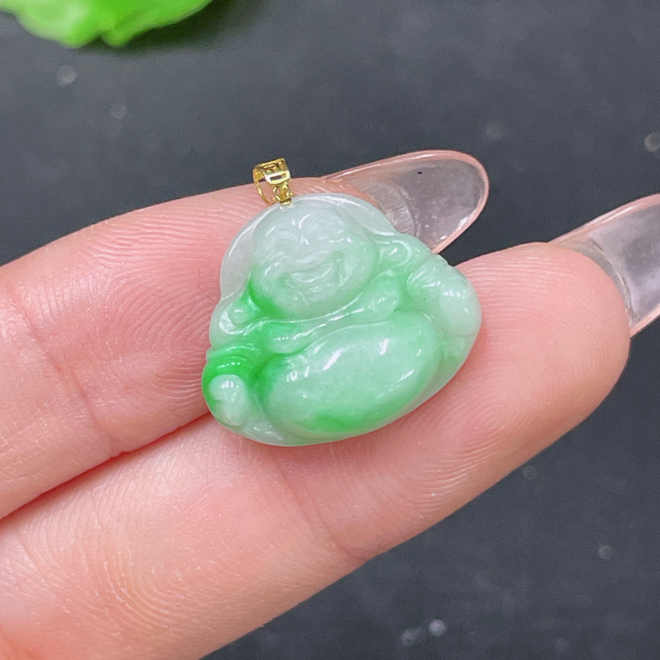 F34021382 Jadeite Pendant Buddha in 18k, Total Weight Approx. 2.36g