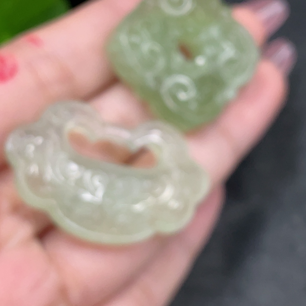 H33925249 Xiuyu (serpentine jade) pendant    antique-style    Ruyi    total weight approx. 18.6g