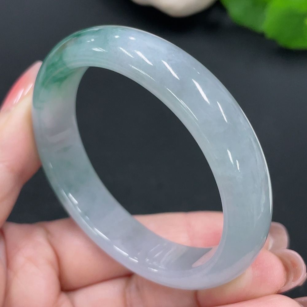 F26024375 Jadeite Noble Consort Bangle Size 53.2/46.5 Total Weight Approx. 44.4g