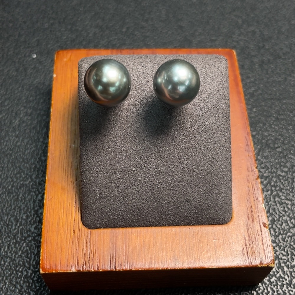 C28302538 Seawater Pearl Forehead Earrings Non-Gold Setting Approx. 10.2mm Total Weight About 3.54g