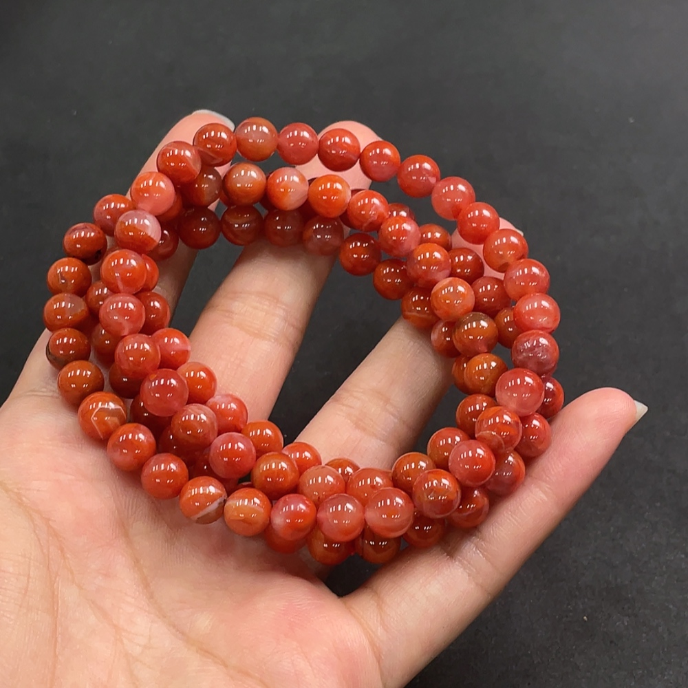 C17945563 South Red Agate Bead Strand, Approx. 66.58g, 7.6mm, Visible Organic Matter