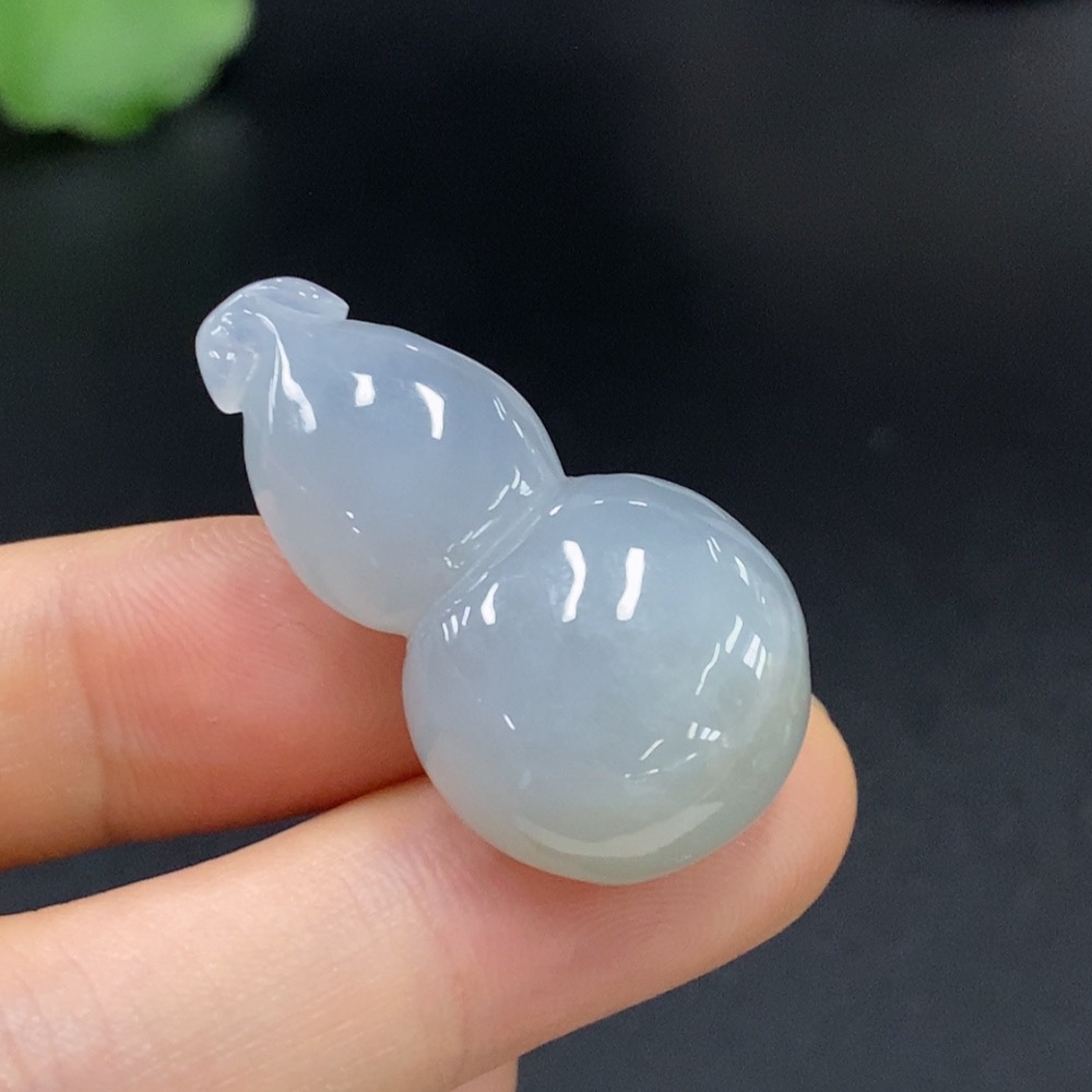 F28207193 Jadeite Gourd Pendant Total Weight About 10.19g
