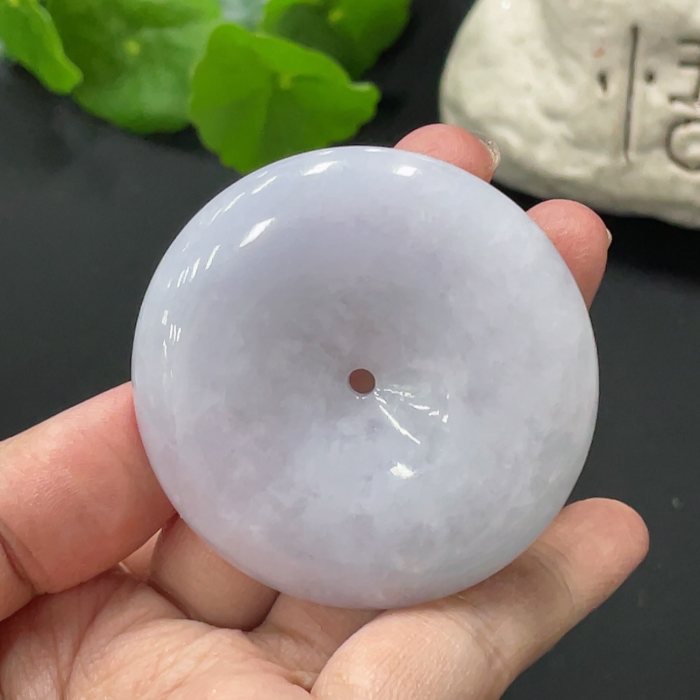 F33874339 JadeitePeace Buckle Pendant