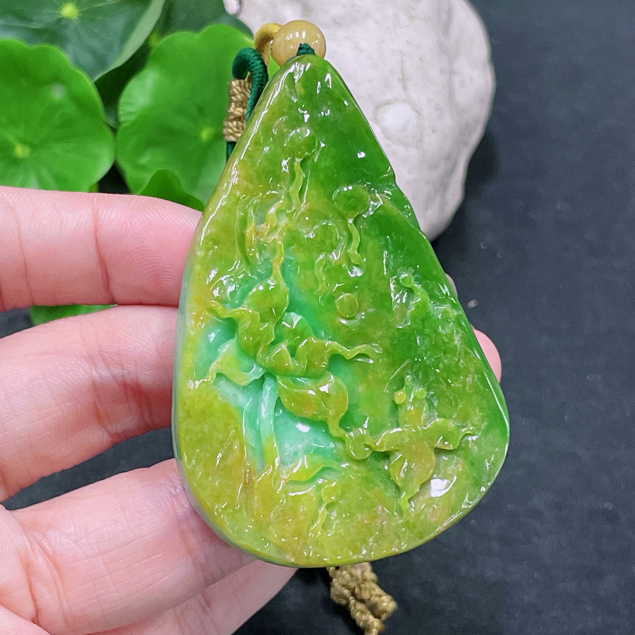 F33864708 Jadeite Pendant, Color Origin Undetermined, Non-Grade A Beads, Total Weight with Rope Approximately 53.16g