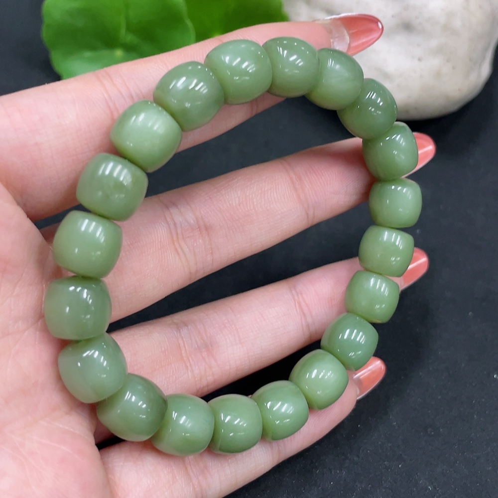 H35085093 Hetian Jade Bracelet Approx.10.1mm Total Weight Approx.35.7g