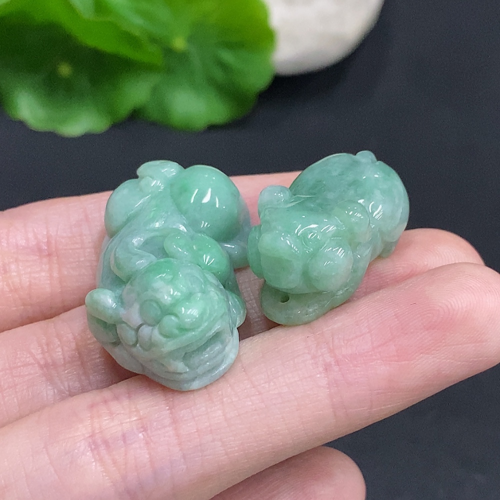 F35078833 Jadeite Pendants Sell as a Lot