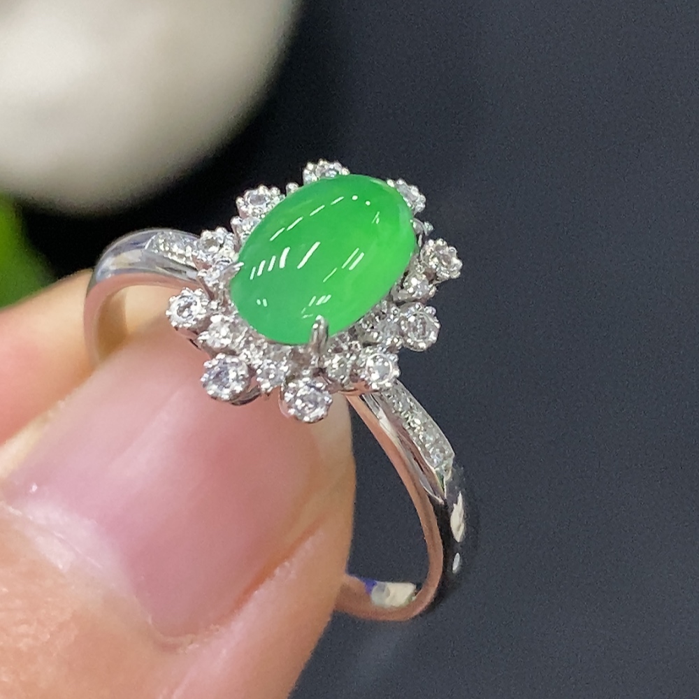 F29357648 Jadeite and Diamond Ring in 18k Gold, Size 13, Total Weight Approx. 2.58g