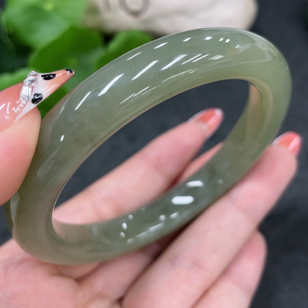 H34960115 Hetian Jade Round Bracelet Size 58 Total Weight Approx. 50.6g