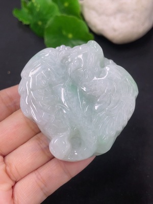 F46567620 翡翠挂件飞天貔貅 货品总约重71.71g