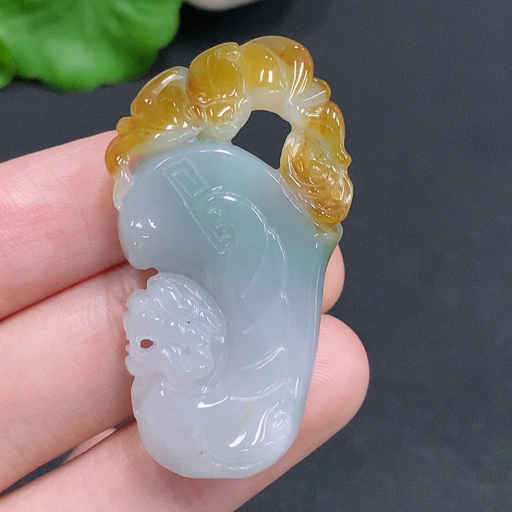 F30457685 Jadeite "Blessing Before Your Eyes" Pendant
