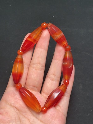 W33855972 Qing Dynasty Red Agate Faceted Bracelet Vintage Beads