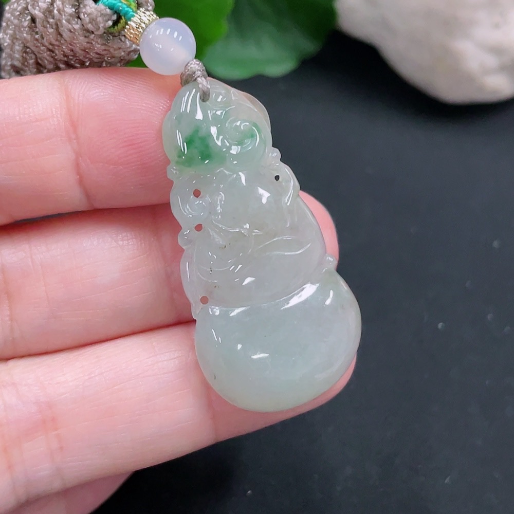 F29420801 Jadeite Gourd Pendant