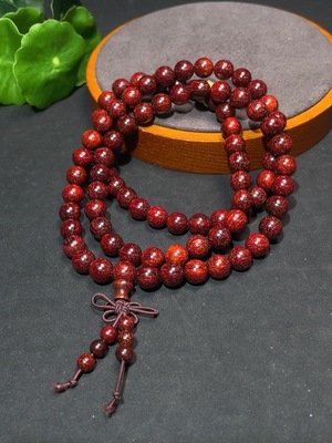 W33842752 Rosewood Long Strand, Total Weight Approx. 29.9g, Bead Size 8mm