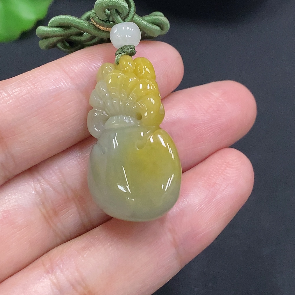 F31595653 color origin undetermined