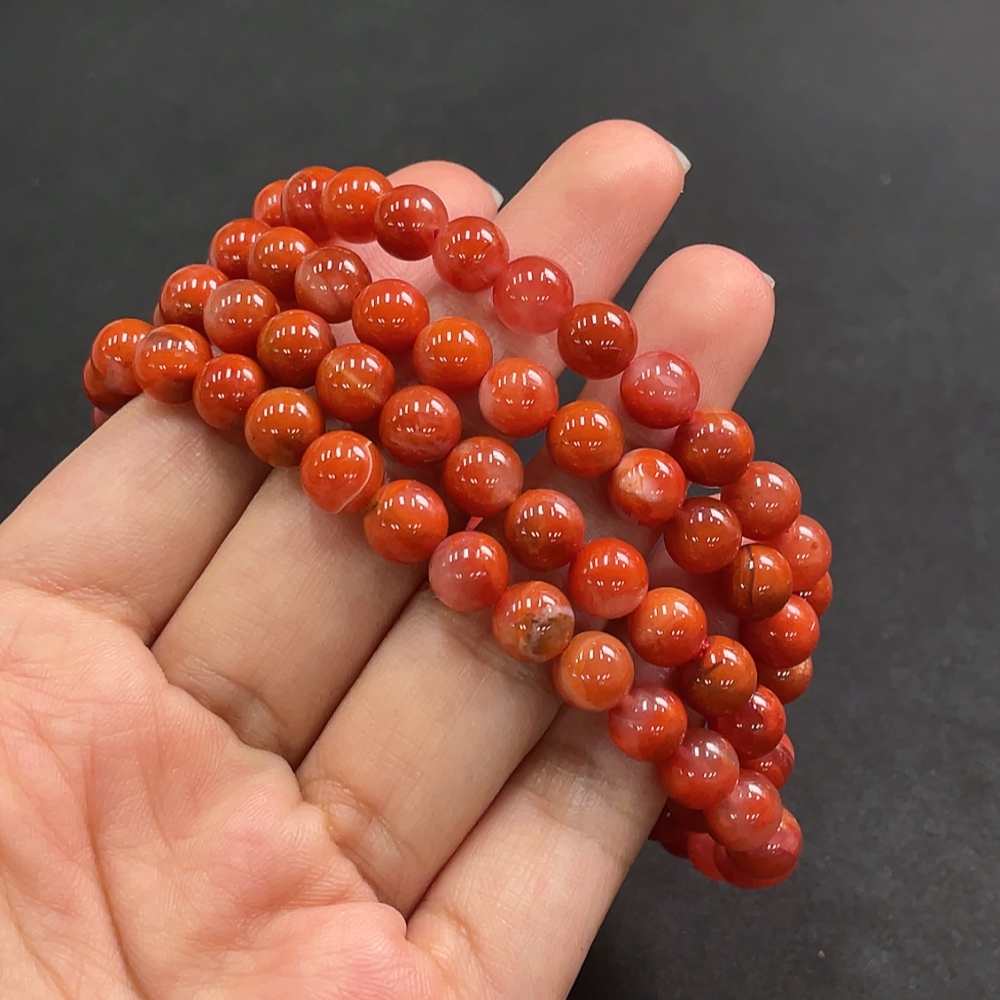 C17945563 South Red Agate Bead Strand, Approx. 66.58g, 7.6mm, Visible Organic Matter