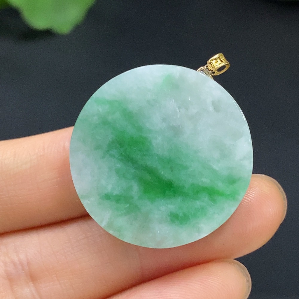 F26028597 Jadeite Plain Pendant 18k Total Weight Approx.8.26g