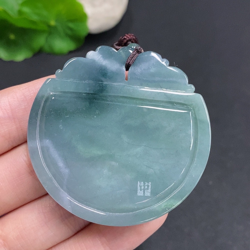 F34060549 Jadeite Dragon and Phoenix Auspicious Pendant